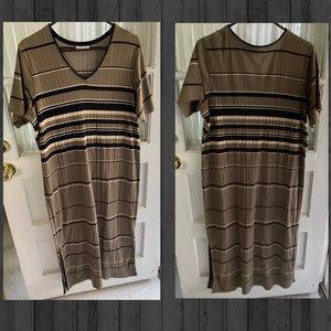 Vintage Avenue T-Shirt Dress 1X Striped Black, Tan